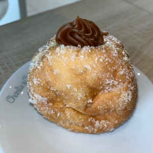 Bomba de dulce de leche