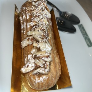 Postre eclair 