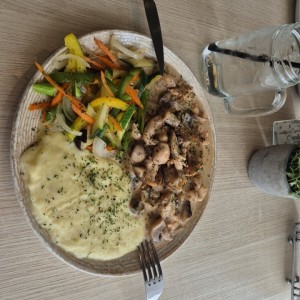 Strogonoff de Pollo 
