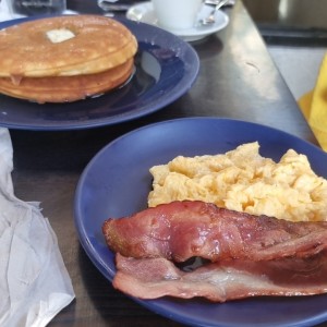 Desayuno - American Breakfast