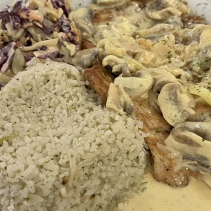 Pollo con hongos