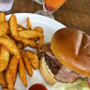 Mika Burger