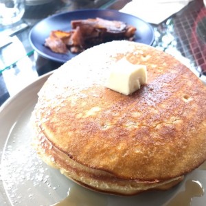 Pancakes & bacon