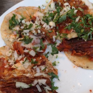 Tacos al pastor