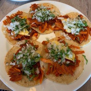 tacos al pastor