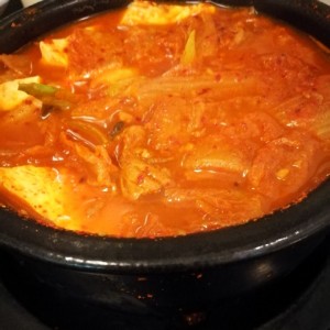 Kimchi jjigae