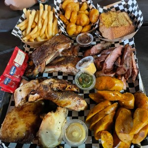 Para Compartir - Pimasters BBQ Platter