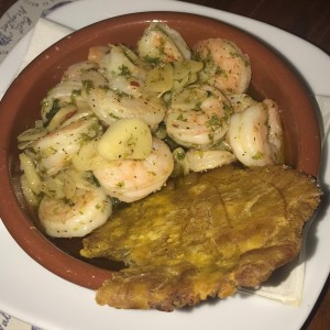 camarones al ajillo