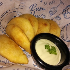 empanaditas de pollo