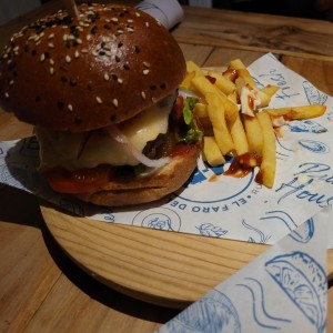 Hamburguesa Atlantic.