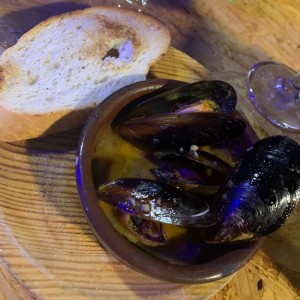 Mejillones al Ajillo