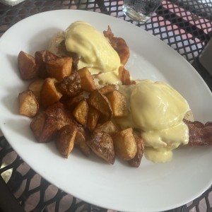 Huevos benedict