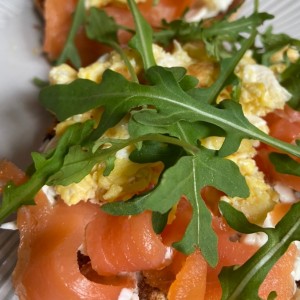 Bagel de Salmon Ahumado