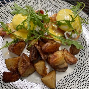 huevos benedictos