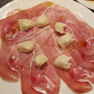 ANTIPASTI - CARPACCIO DI MANZO