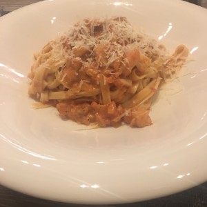 fettuccine al salmon 