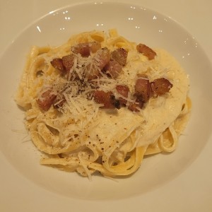 Pastas - Fettuccine Carbonara