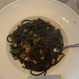 pasta nero anfora