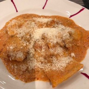 PRIMI PIATTI - RAVIOLI CASA VECCHIA