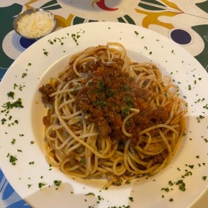 Pasta Ragu bolonegsa 