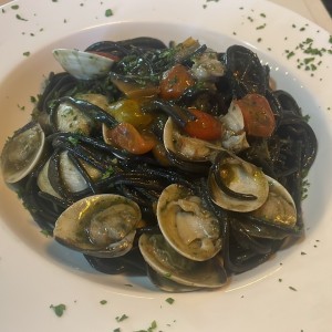 Linguine con Vongole