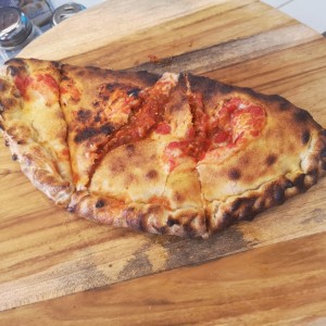 Calzone a la Bolognese