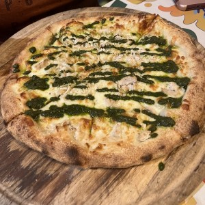 Pizza pesto y pollo