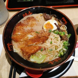 Tonkatsu ramen