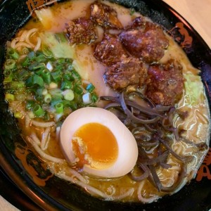 ramen de costilla de cerdo 