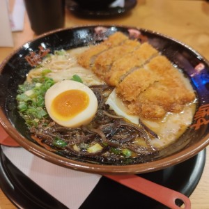 tonkatsu ramen