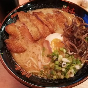 Tonkotsu ramen