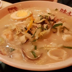 Ramen  - Tai-Pi-En Ramen con fideos Vermicelli