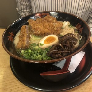 FIDEOS - TONKATSU RAMEN