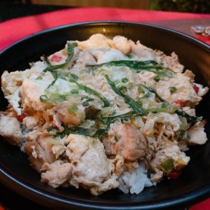 PLATO FUERTE - OYAKODON