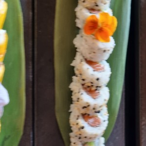 spicy tuna roll