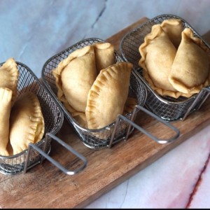 Empanadas de pollo, carne y queso ?