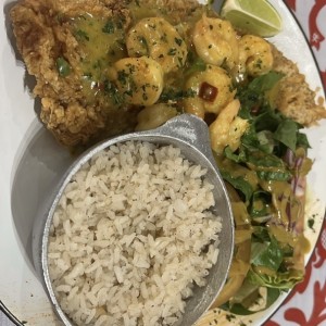 Filete de pescado con camarones 