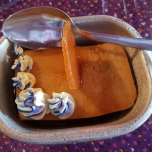 Flan de la casa