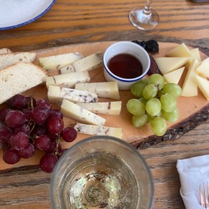 Tablas de Quesos Afinados Para Vinos Blancos