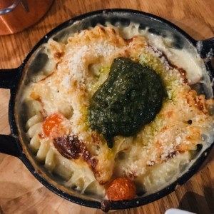 Mac & Cheese Caprese