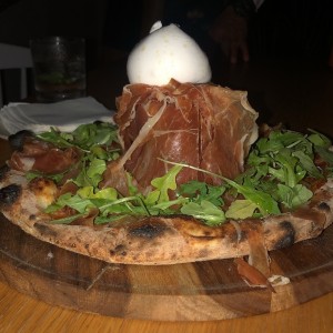 Pizza Vesuvio