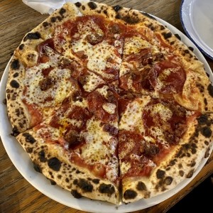 Pepperoni, Tocino y Chorizo