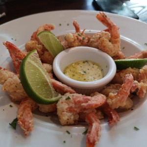 Camarones con mantequilla de ajo