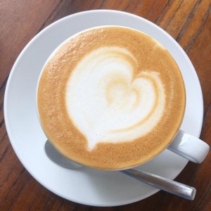 Cappuccino con leche de almendras