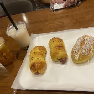 Pan de Fresa con Crema