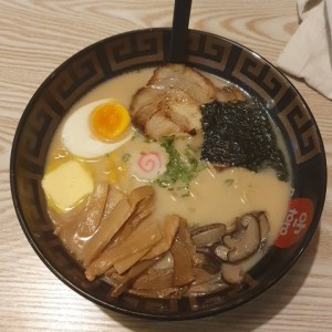 Koteri Tonkotsu 