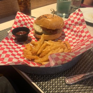 Strega Classic Single Burger