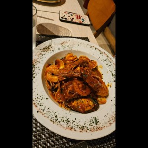 Linguinni Frutti Di Mare