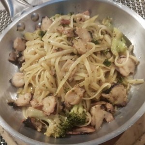 Linguini de pulpo