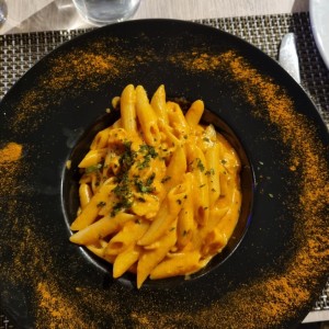 penne conZuccini y salmon